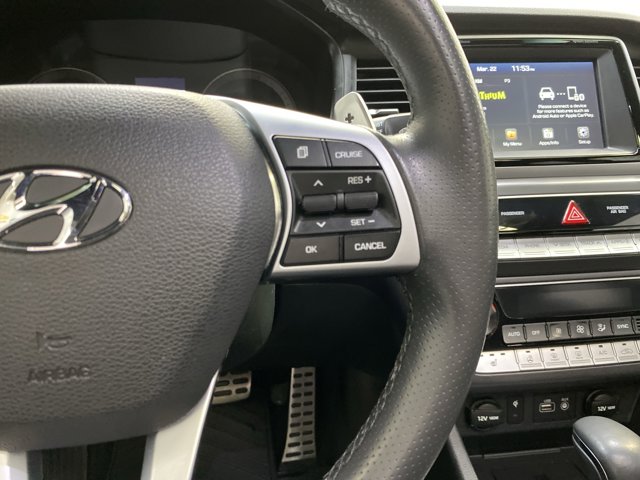 Vehicle image 15 of 29