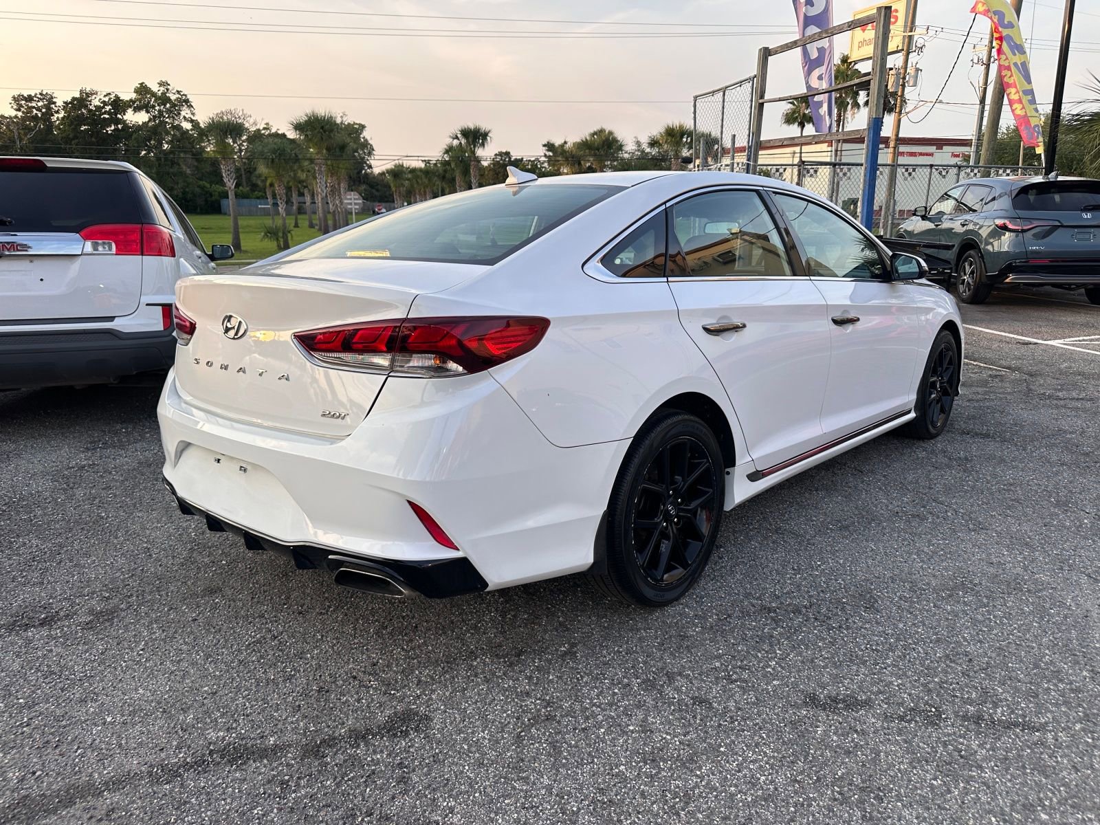 Vehicle image 5 of 21