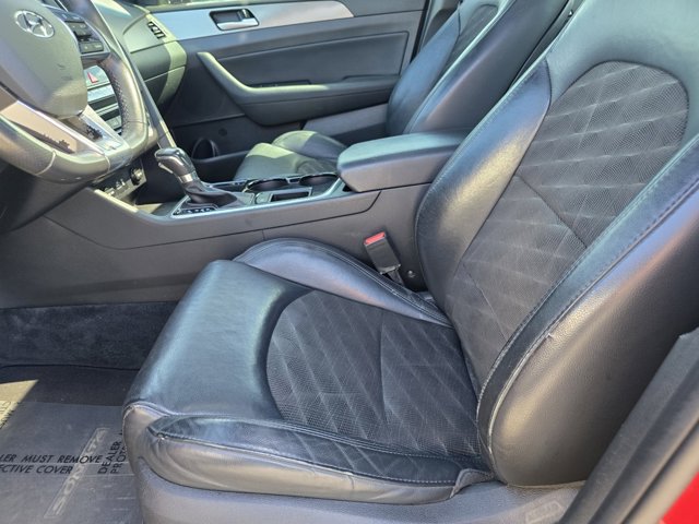 Vehicle image 13 of 27