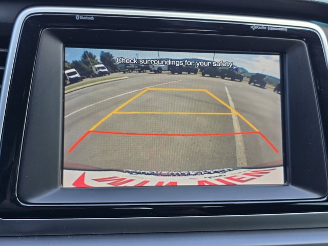 Vehicle image 22 of 27
