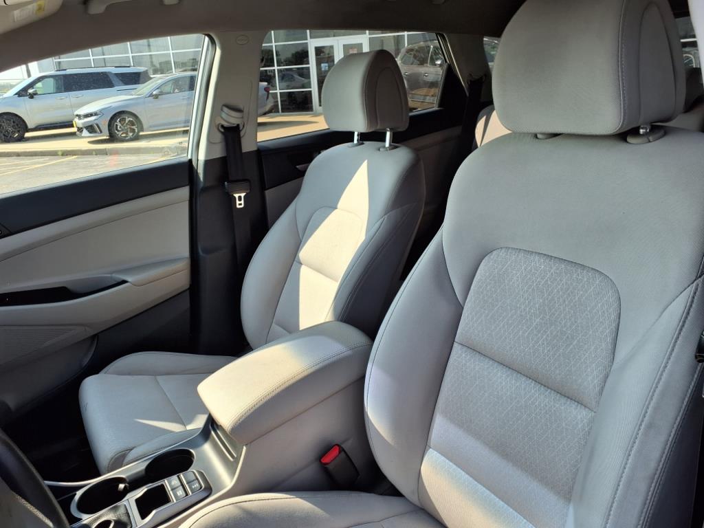 Vehicle image 7 of 20