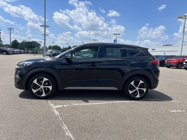 Vehicle image 8 of 29