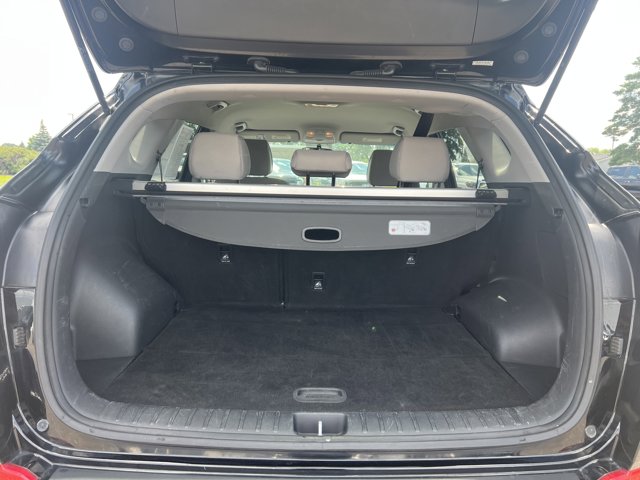 Vehicle image 10 of 29