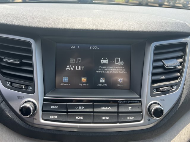 Vehicle image 17 of 29