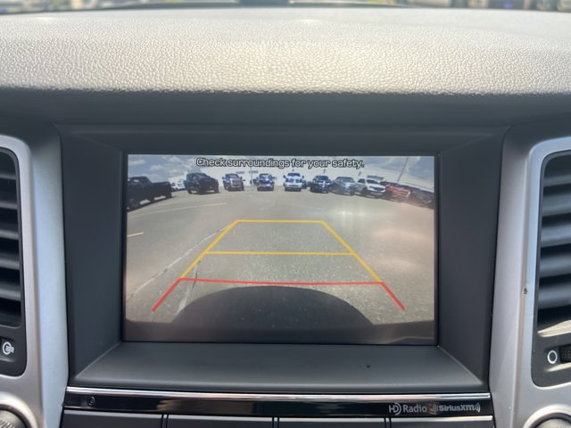Vehicle image 16 of 29