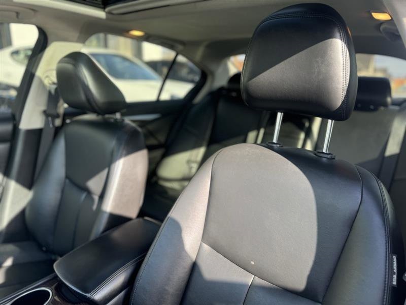 2018 INFINITI Q50 3.0T Luxe Image 10 of 32