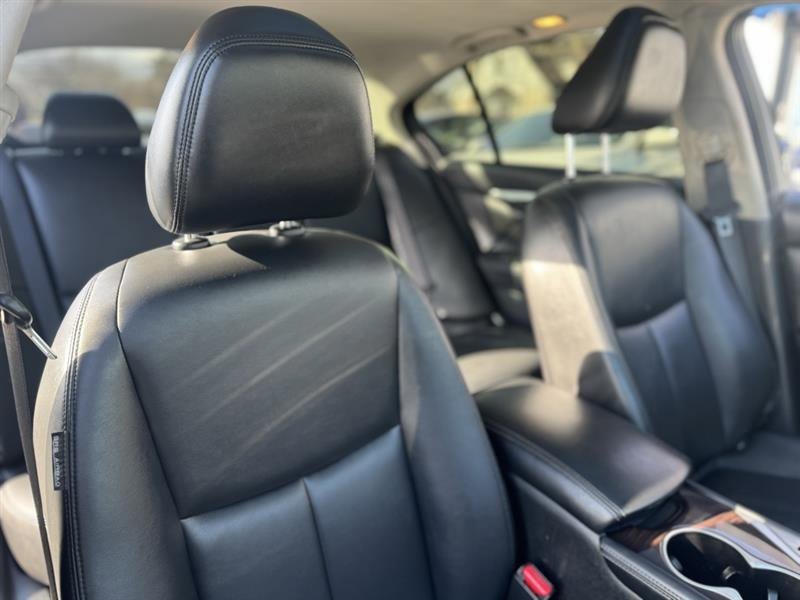 2018 INFINITI Q50 3.0T Luxe Image 9 of 32