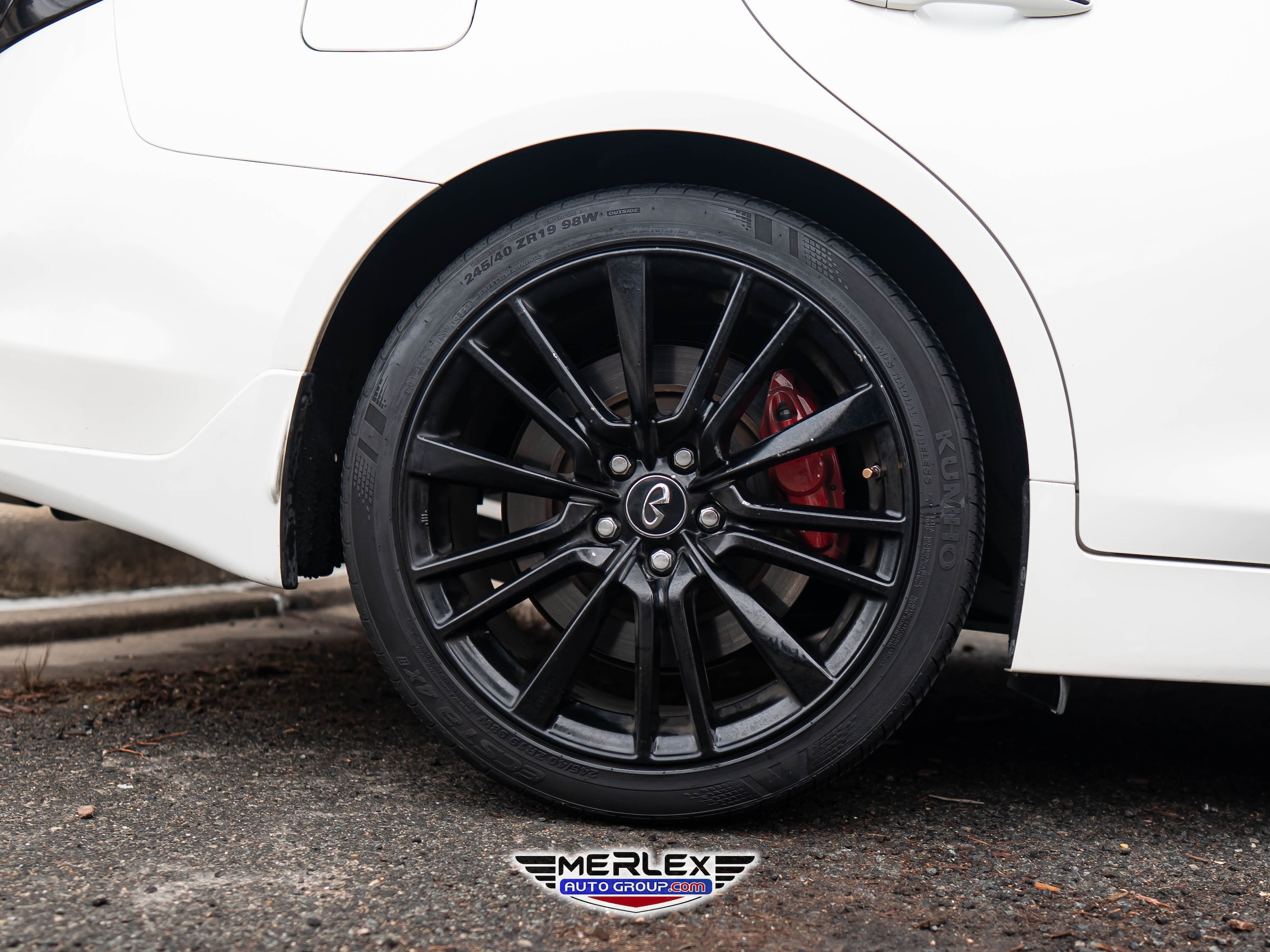 2018 INFINITI Q50 Red Sport 400 Image 9 of 48