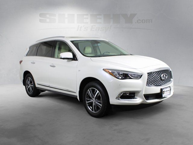 2018 INFINITI QX60 Base Image 3 of 37