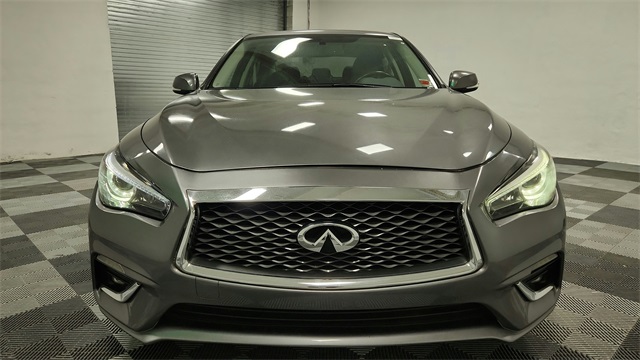 Vehicle image 2 of 25