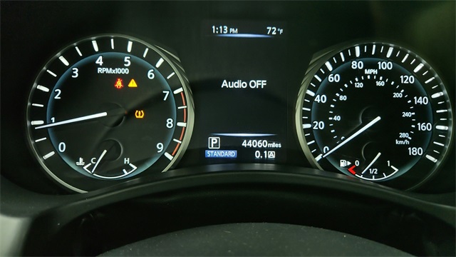 Vehicle image 11 of 25