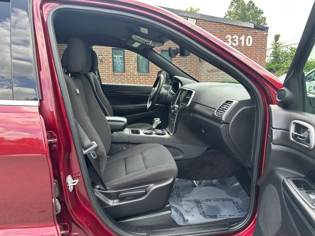 Vehicle image 19 of 55