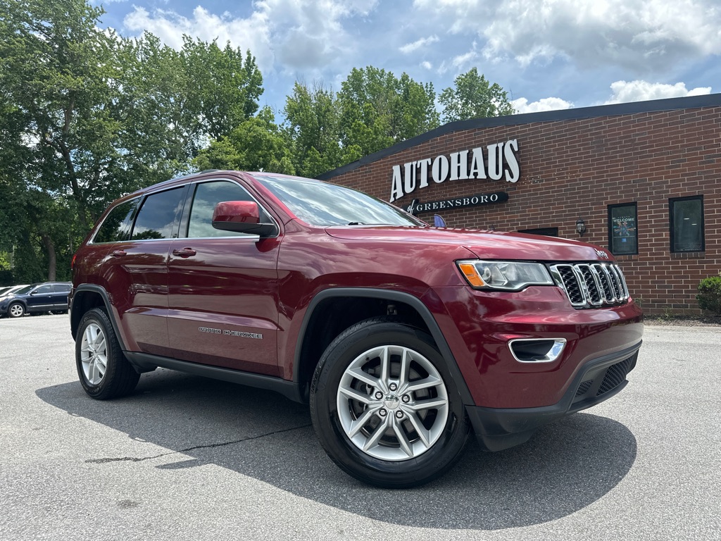 Vehicle image 4 of 55