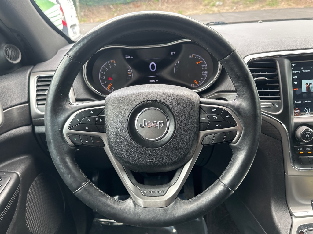 Vehicle image 23 of 55