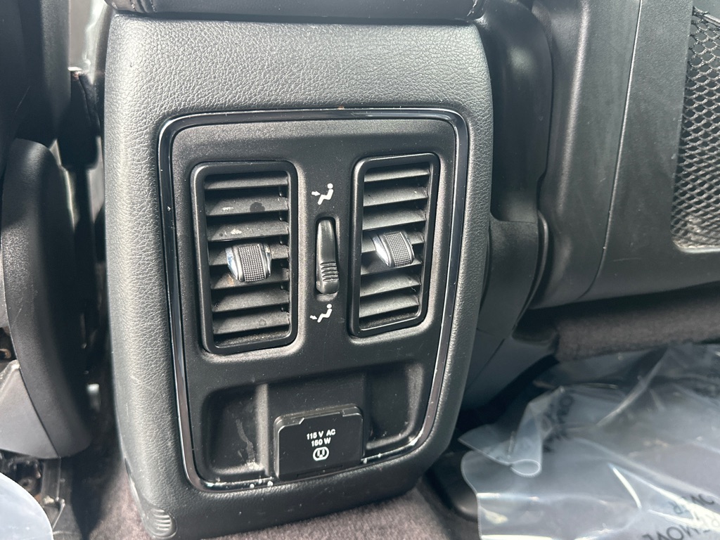 Vehicle image 46 of 55