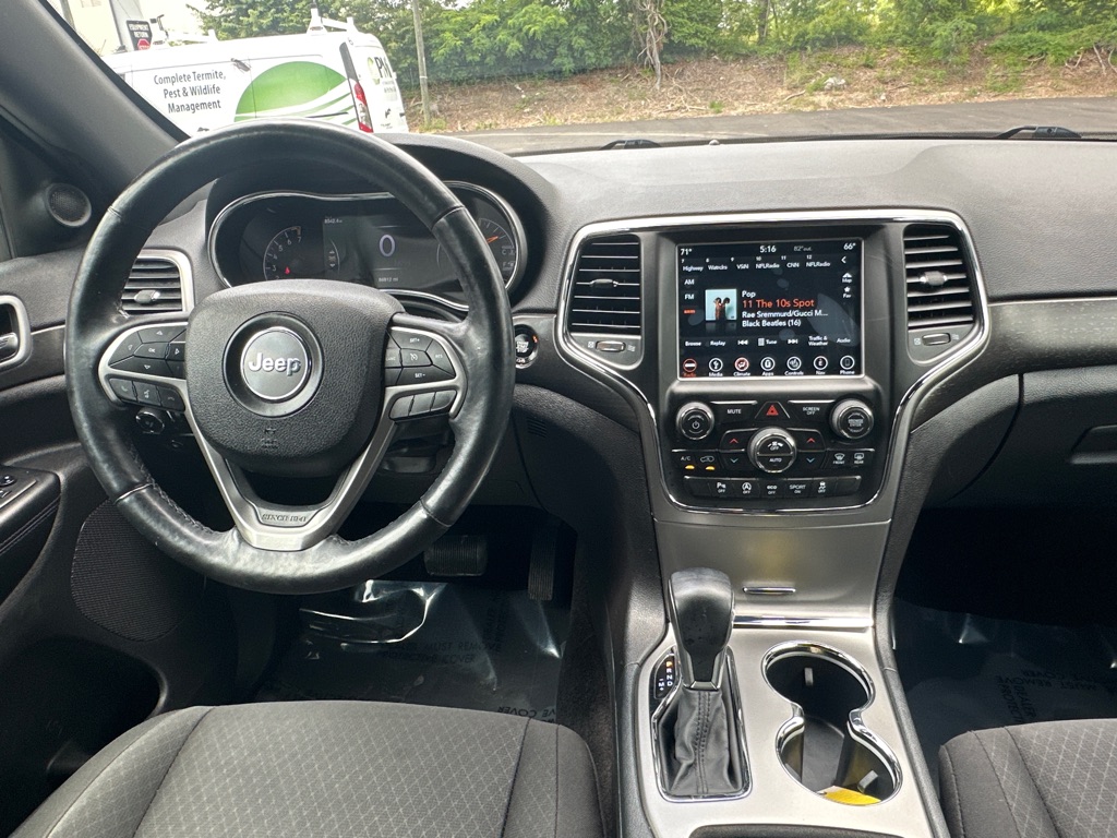 Vehicle image 28 of 55