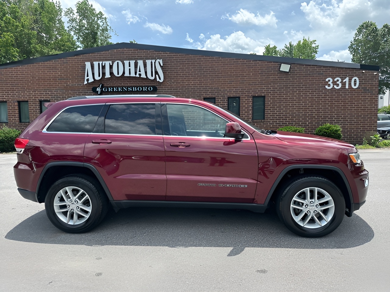 Vehicle image 51 of 55
