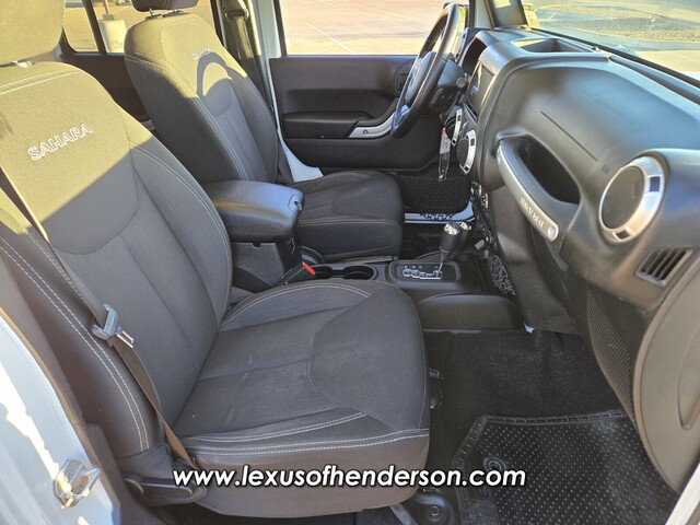 2018 Jeep Wrangler JK Unlimited Sahara Image 13 of 34