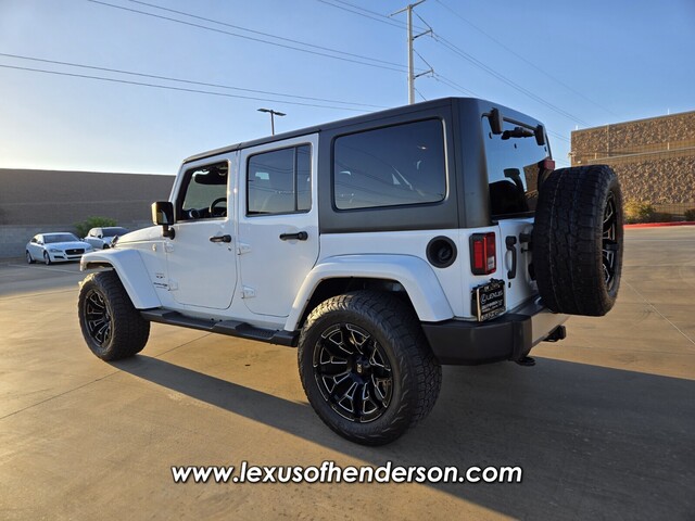 2018 Jeep Wrangler JK Unlimited Sahara Image 6 of 34