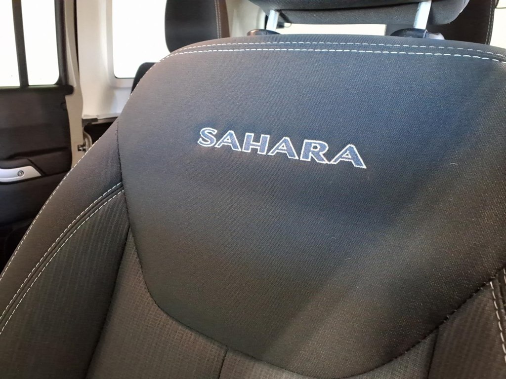 2018 Jeep Wrangler JK Unlimited Sahara Image 19 of 23