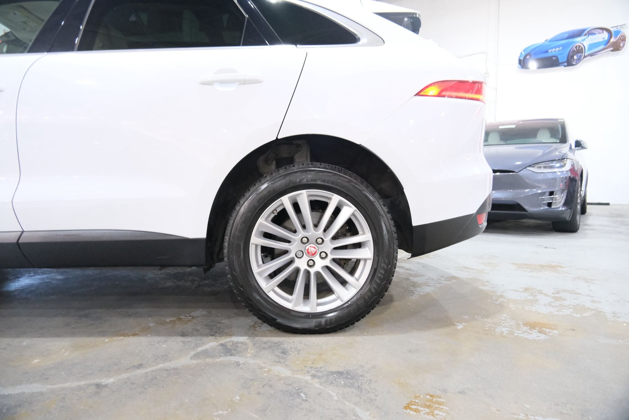 2018 Jaguar F-Pace 25t Prestige Image 11 of 41