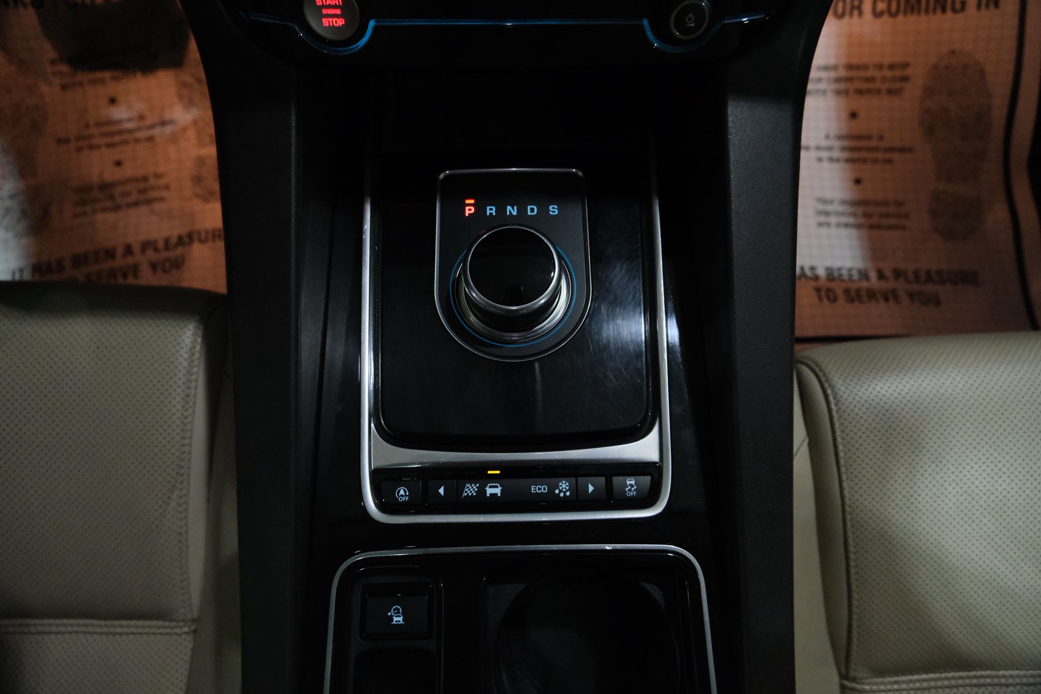 2018 Jaguar F-Pace 25t Prestige Image 28 of 41