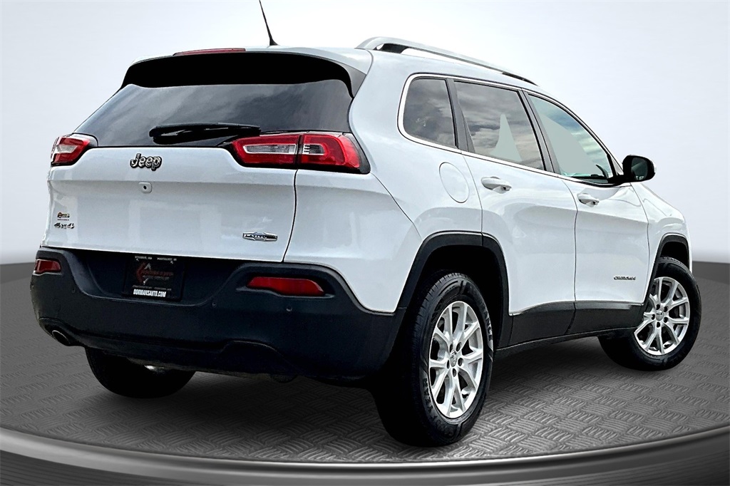 2018 Jeep Cherokee Latitude Image 4 of 28