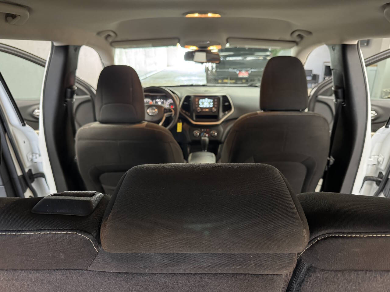 Vehicle image 47 of 59