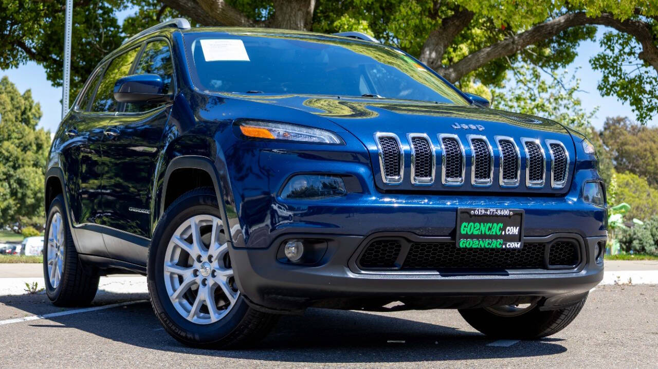 Vehicle image 5 of 27