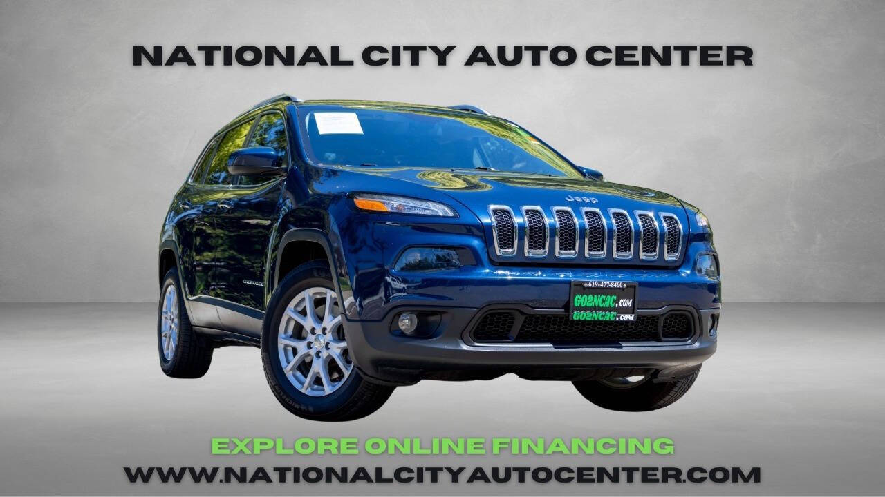 Vehicle image 4 of 27
