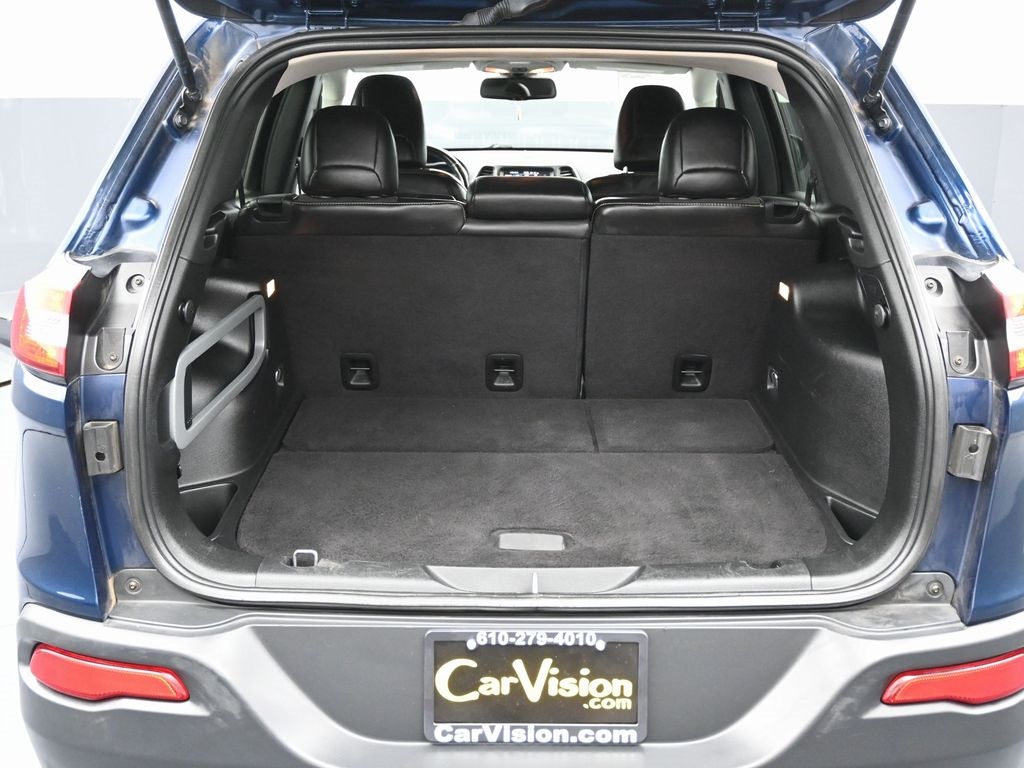 2018 Jeep Cherokee Latitude Plus Image 26 of 53