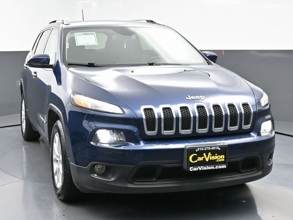 2018 Jeep Cherokee Latitude Plus Image 8 of 53
