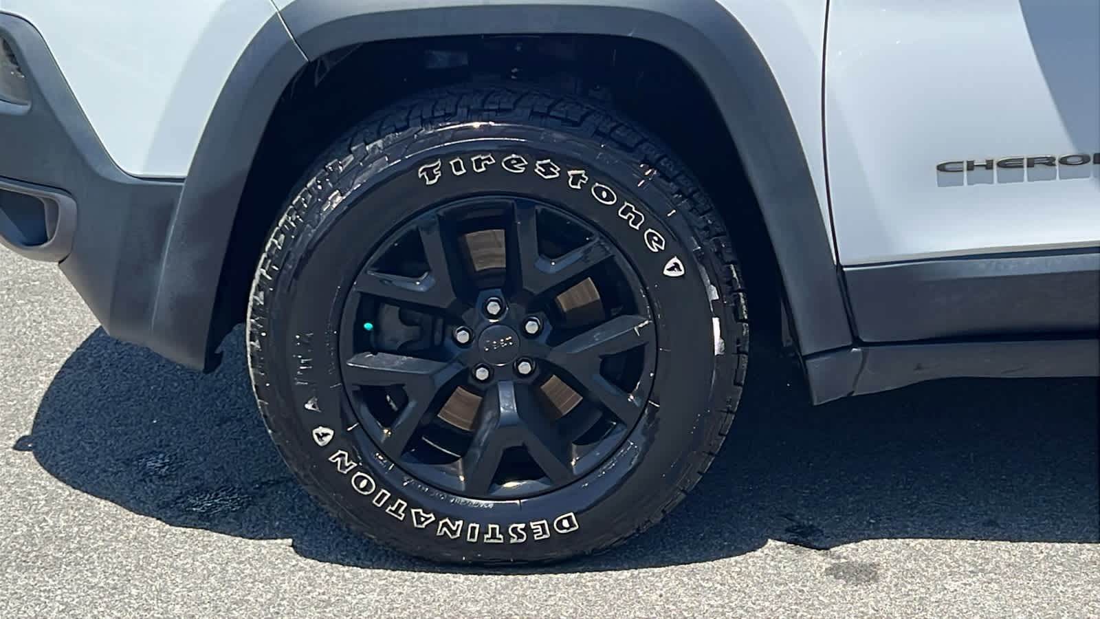 Vehicle image 9 of 30