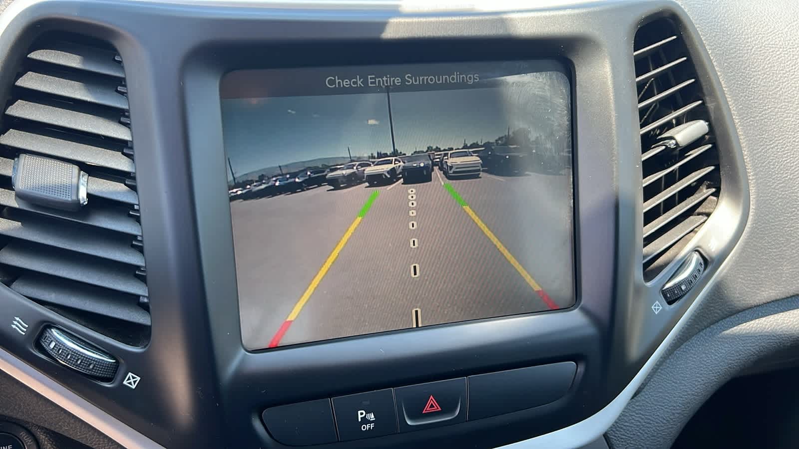 Vehicle image 18 of 30
