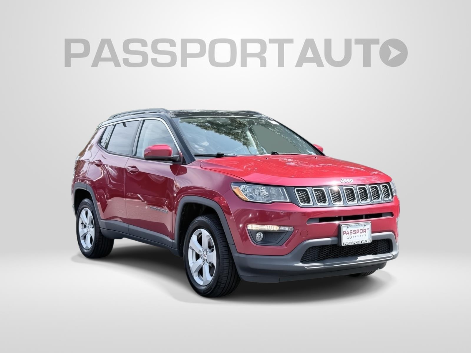 2018 Jeep Compass Latitude Image 3 of 27