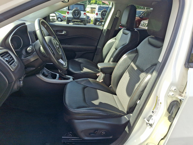 2018 Jeep Compass Latitude Image 12 of 30