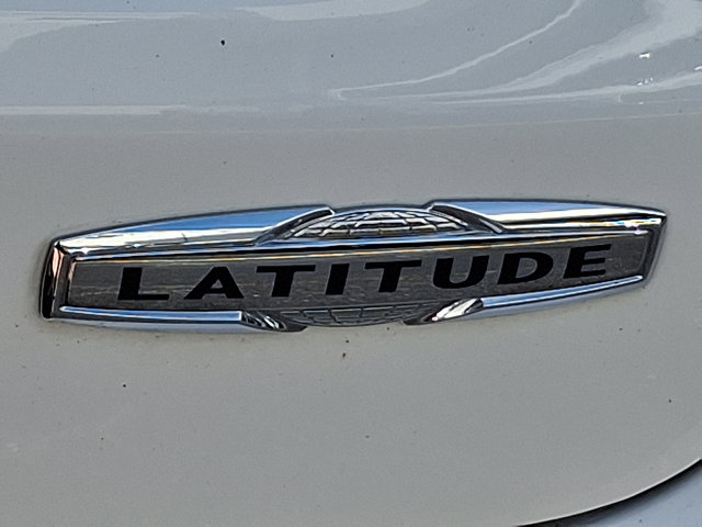 2018 Jeep Compass Latitude Image 25 of 30