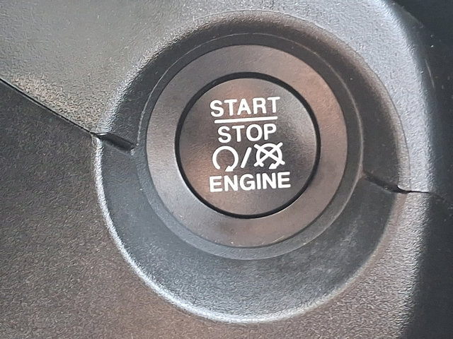 2018 Jeep Compass Latitude Image 24 of 30