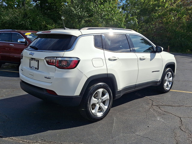 2018 Jeep Compass Latitude Image 5 of 30