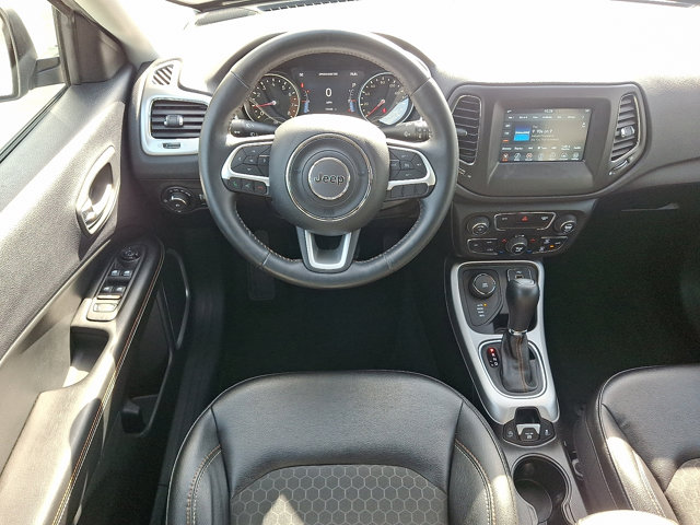 2018 Jeep Compass Latitude Image 13 of 30