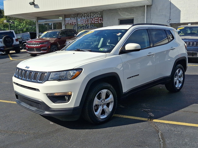 2018 Jeep Compass Latitude Image 1 of 30