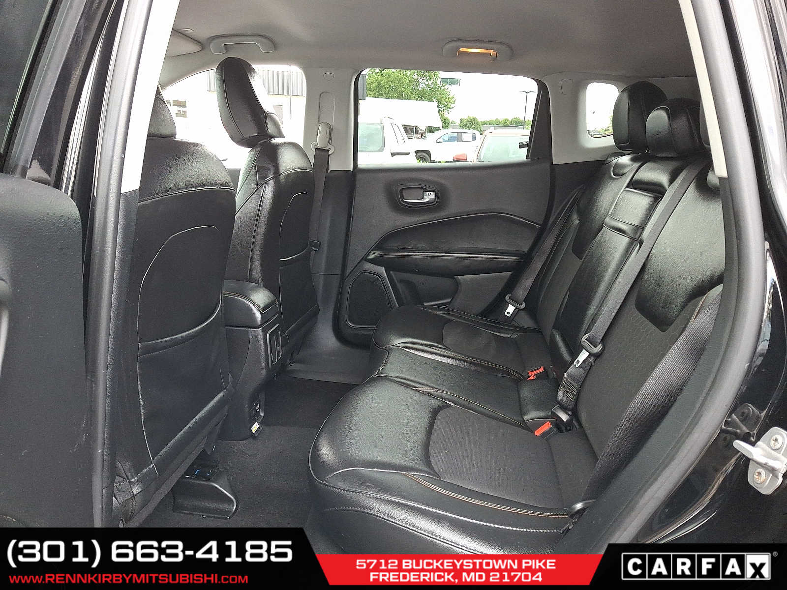 Vehicle image 10 of 30