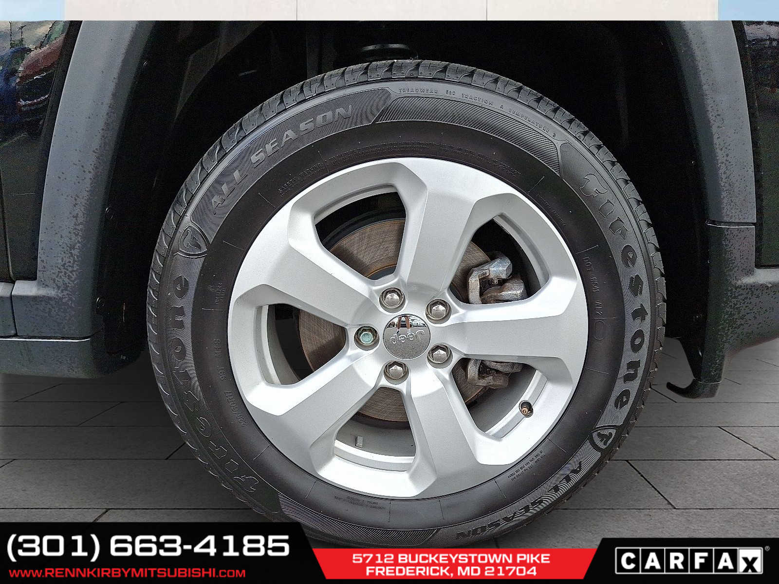 Vehicle image 8 of 30