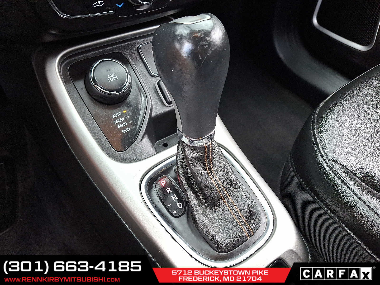 Vehicle image 14 of 30