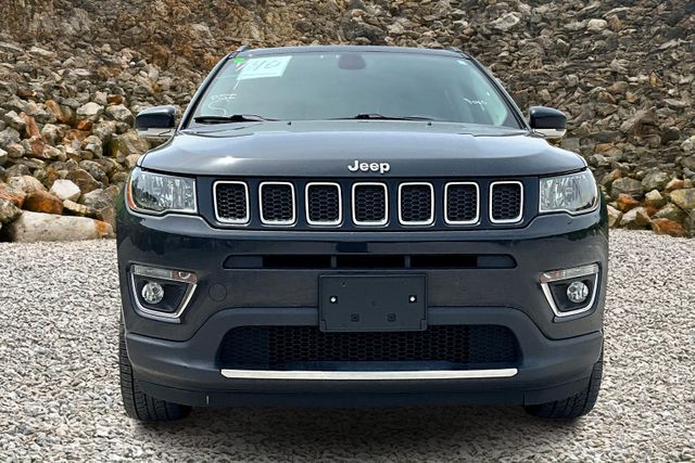 Vehicle image 2 of 33