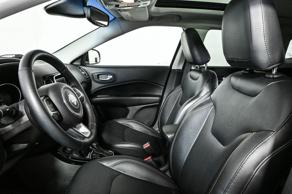 2018 Jeep Compass Limited Image 36 of 38