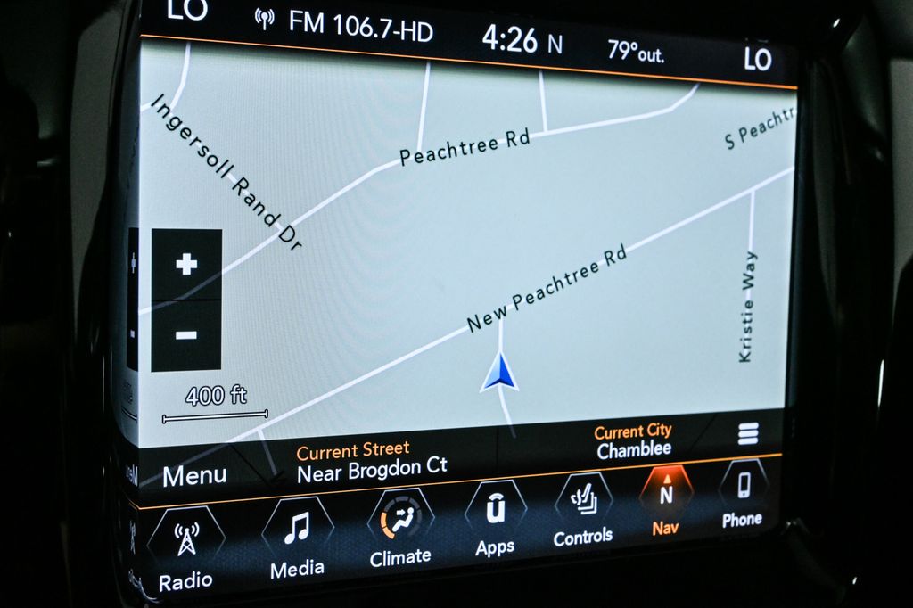 2018 Jeep Compass Limited Image 25 of 38