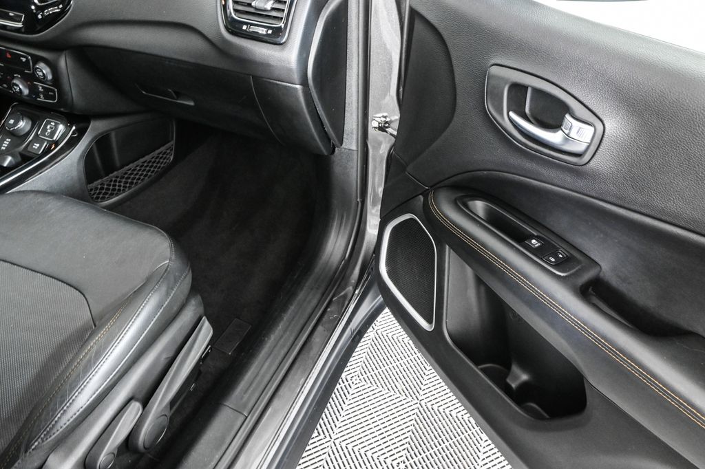 2018 Jeep Compass Limited Image 37 of 38