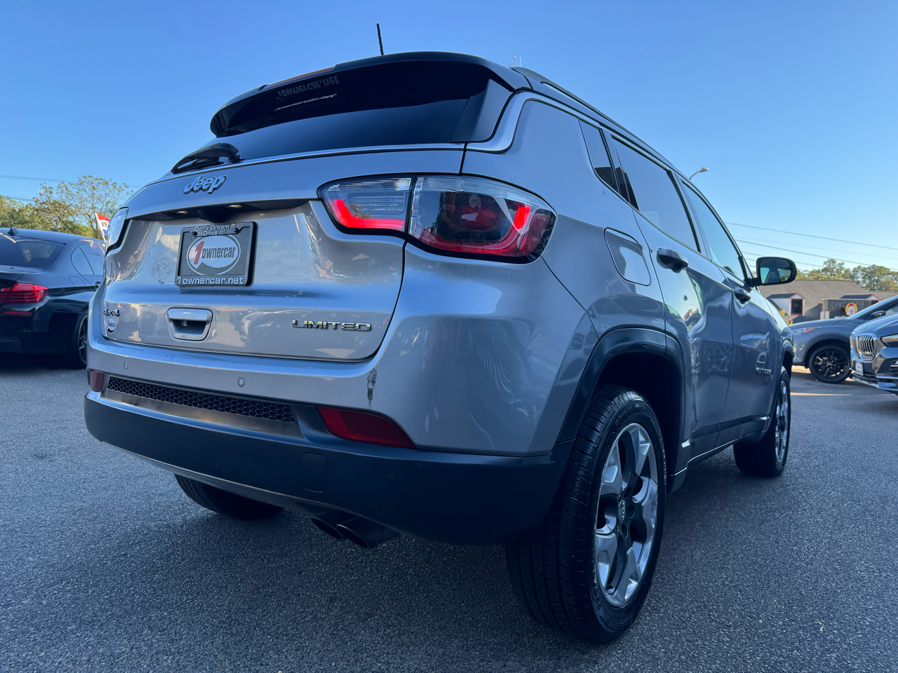 2018 Jeep Compass Limited Image 9 of 59