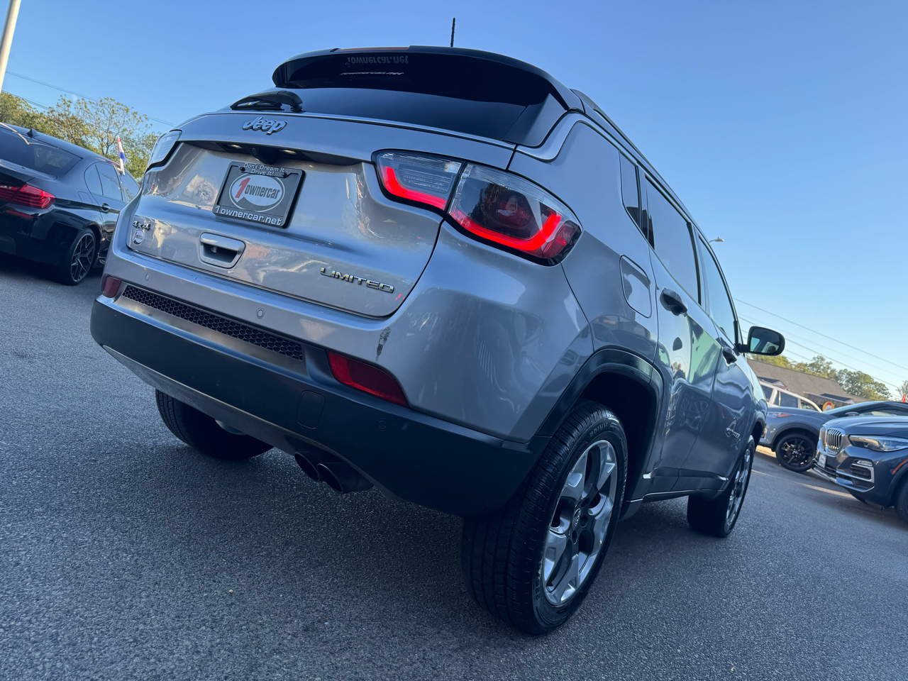 2018 Jeep Compass Limited Image 15 of 59